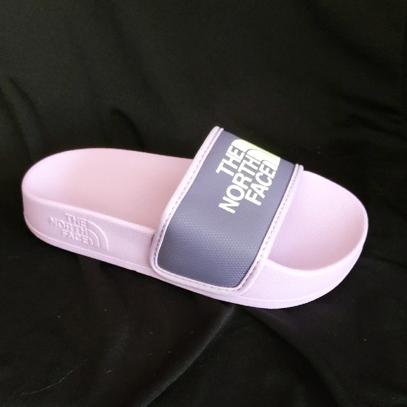 The North Face Lavender and Gray Slide Sandals NWOT - Picture 1 of 5
